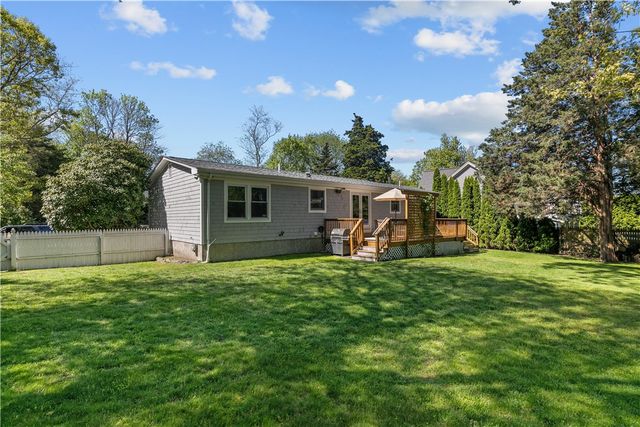 46 Steamboat Street, Jamestown, RI 02835