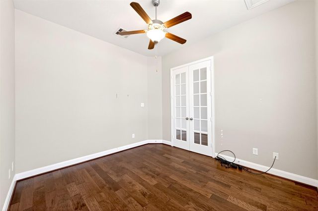 14 S Sawbridge Circle, The Woodlands, TX 77389