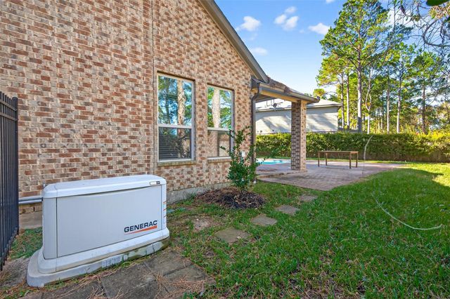 14 S Sawbridge Circle, The Woodlands, TX 77389