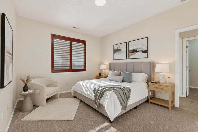 900 Cottonwood Circle, Bernalillo, NM 87004