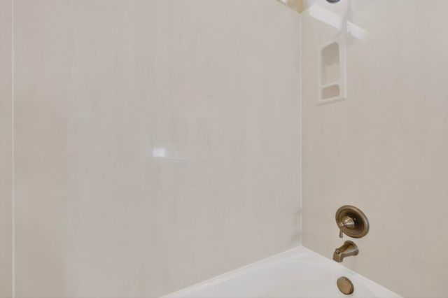 900 Cottonwood Circle, Bernalillo, NM 87004