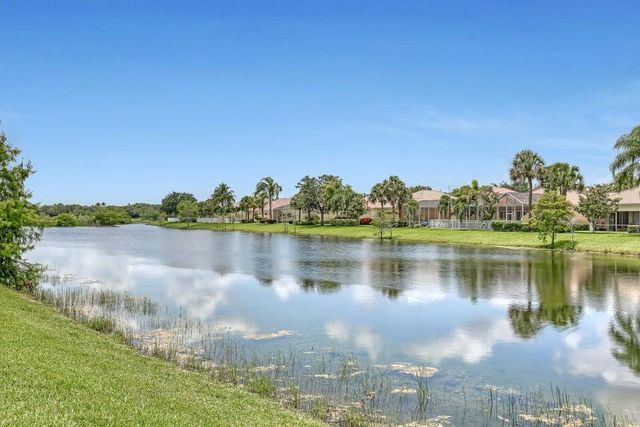 3041 Verdmont Lane, Wellington, FL 33414