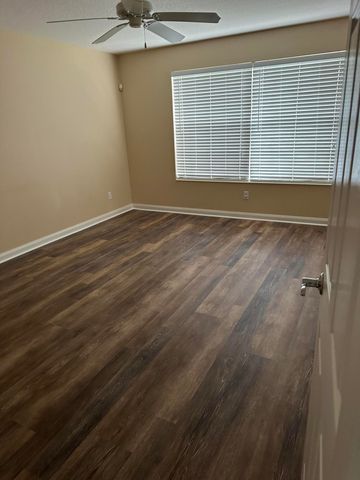 3041 Verdmont Lane, Wellington, FL 33414