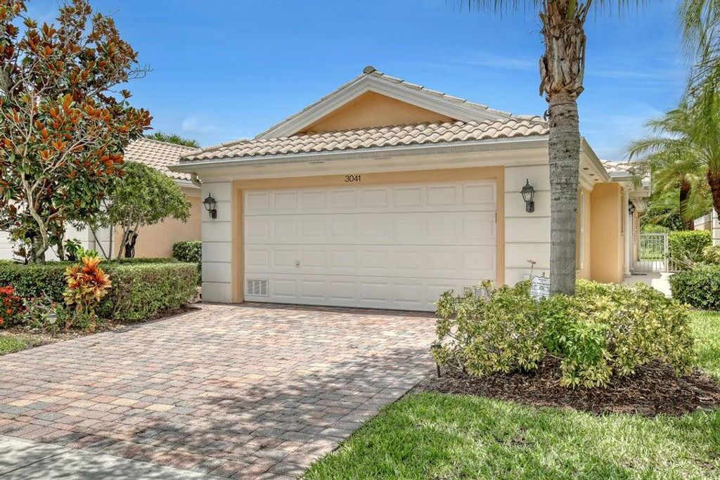 3041 Verdmont Lane, Wellington, FL 33414