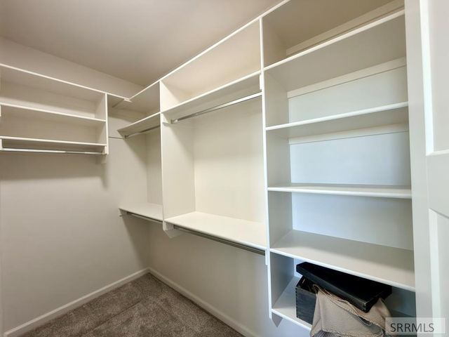 1073 Alpine Ave, Chubbuck, ID 83202