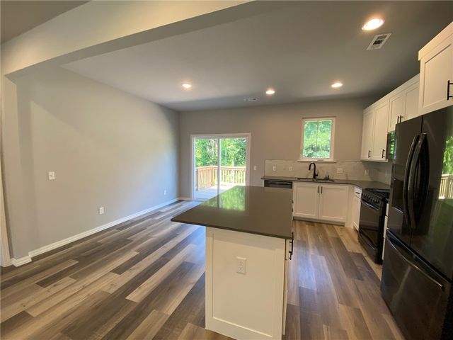 6 Baker Drive, Bella Vista, AR 72715