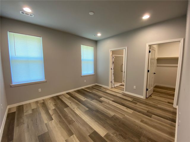 6 Baker Drive, Bella Vista, AR 72715