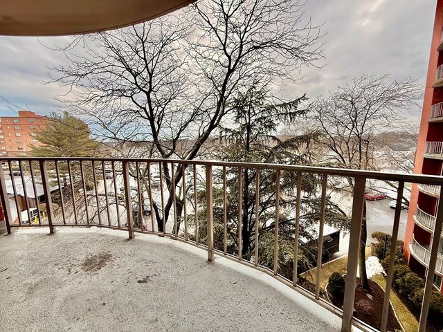 115 West Squantum 517, Quincy, MA 02171