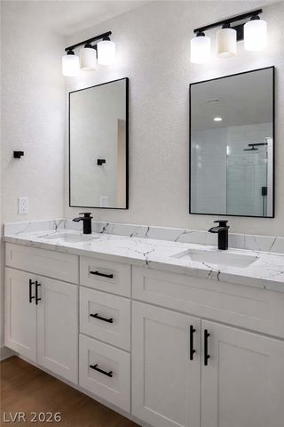 4041 Nook Way B, Las Vegas, NV 89103