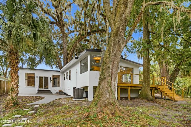 5388 ROLLINS Avenue, Jacksonville, FL 32207