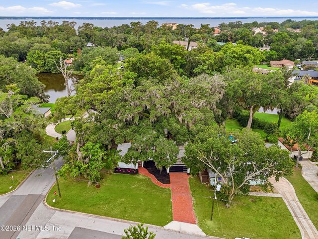 5388 ROLLINS Avenue, Jacksonville, FL 32207