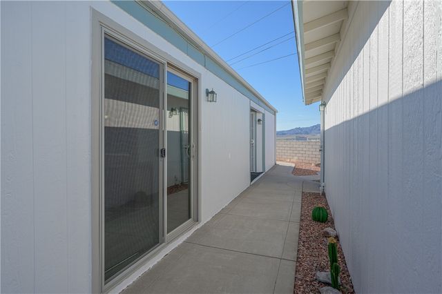 3061 Oak Place, Bullhead City, AZ 86429