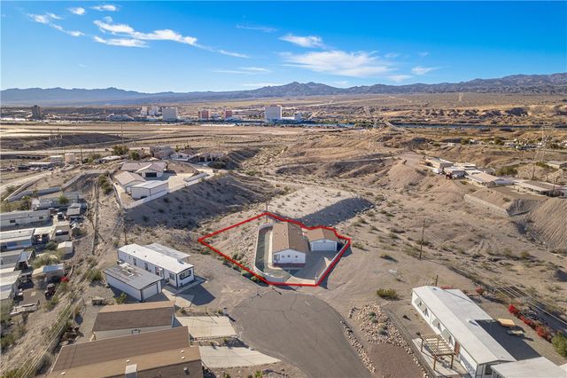 3061 Oak Place, Bullhead City, AZ 86429