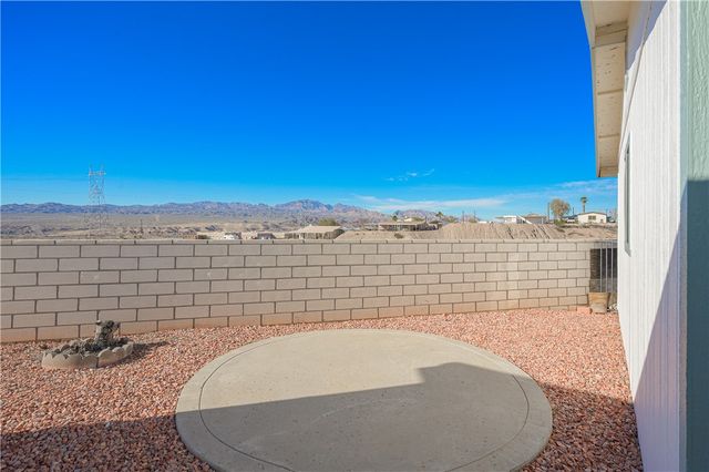 3061 Oak Place, Bullhead City, AZ 86429