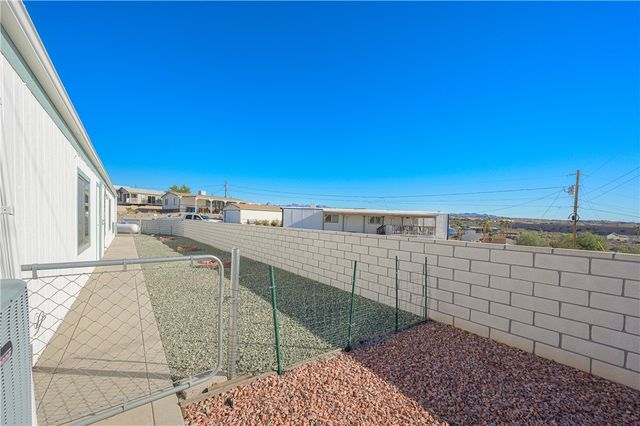 3061 Oak Place, Bullhead City, AZ 86429