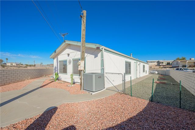 3061 Oak Place, Bullhead City, AZ 86429