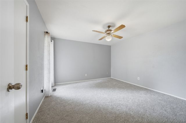 6609 S Redbud Avenue, Broken Arrow, OK 74011