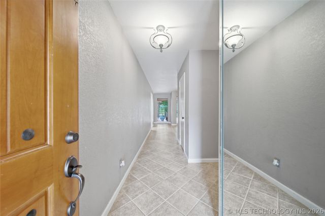 6609 S Redbud Avenue, Broken Arrow, OK 74011