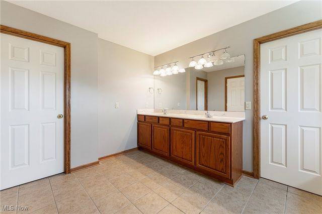 2760 Relda Circle SW, Massillon, OH 44647