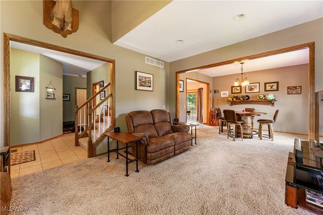 2760 Relda Circle SW, Massillon, OH 44647