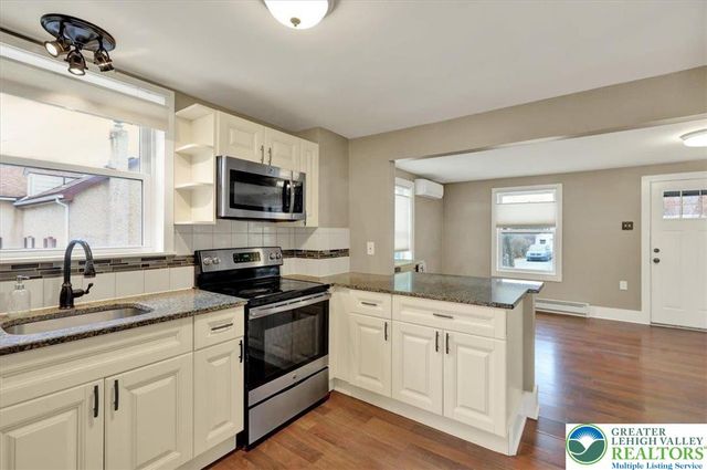 5145 Spruce Road, Emmaus Boro, PA 18049