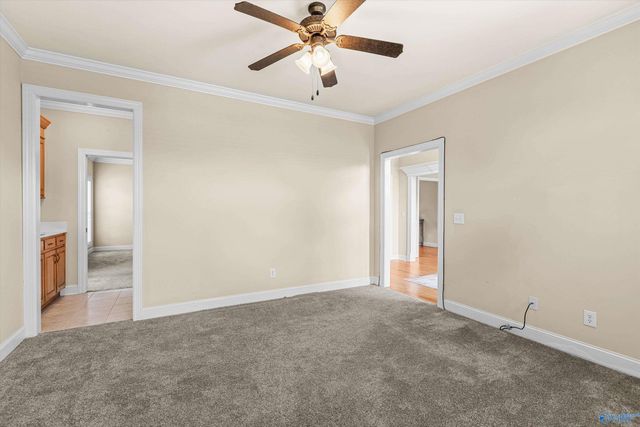 4936 Cove Valley Drive SE, Owens Cross Roads, AL 35763
