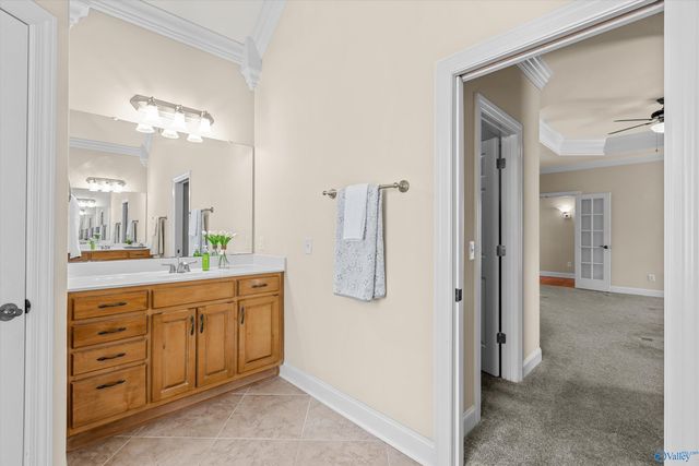 4936 Cove Valley Drive SE, Owens Cross Roads, AL 35763
