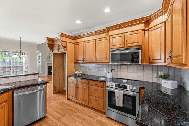 4936 Cove Valley Drive SE, Owens Cross Roads, AL 35763
