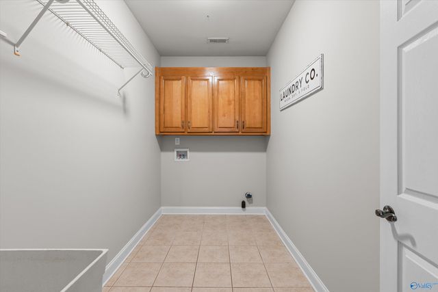 4936 Cove Valley Drive SE, Owens Cross Roads, AL 35763