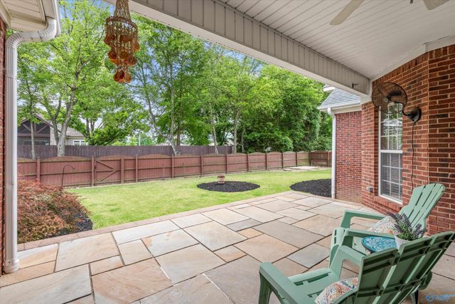 4936 Cove Valley Drive SE, Owens Cross Roads, AL 35763