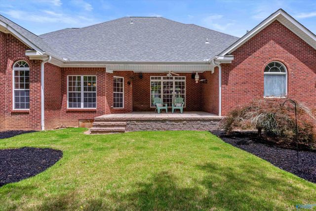 4936 Cove Valley Drive SE, Owens Cross Roads, AL 35763