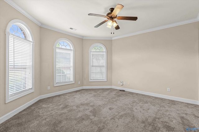4936 Cove Valley Drive SE, Owens Cross Roads, AL 35763