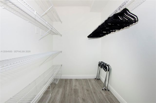 17150 N Bay Rd 2408, Sunny Isles Beach, FL 33160