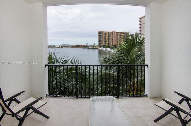 17150 N Bay Rd 2408, Sunny Isles Beach, FL 33160