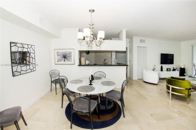 17150 N Bay Rd 2408, Sunny Isles Beach, FL 33160