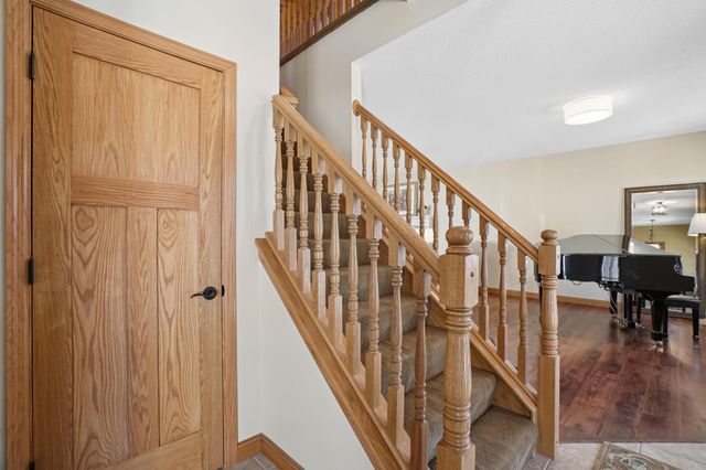 6102 Wildwood Way, Monticello, MN 55362