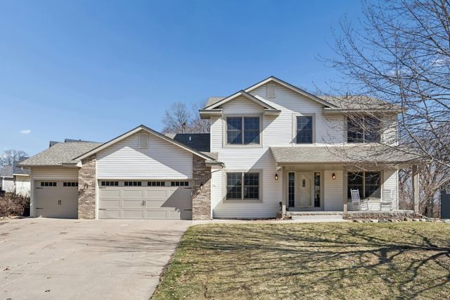 6102 Wildwood Way, Monticello, MN 55362