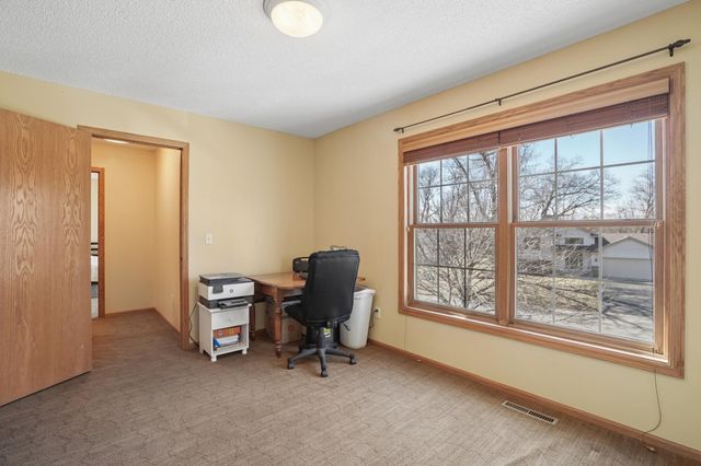 6102 Wildwood Way, Monticello, MN 55362