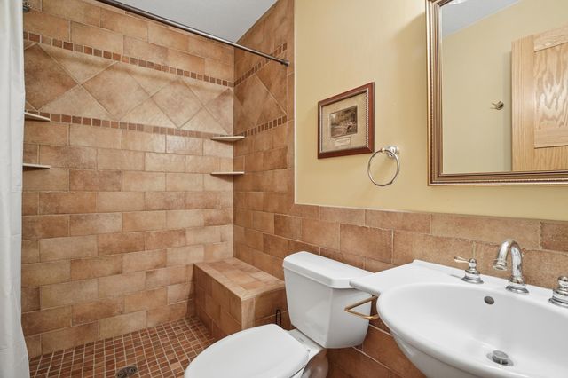 6102 Wildwood Way, Monticello, MN 55362