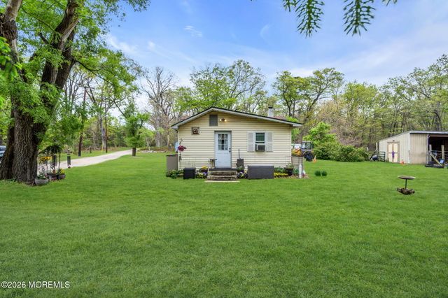 3707 North Road, Manchester, NJ 08759