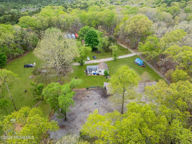 3707 North Road, Manchester, NJ 08759