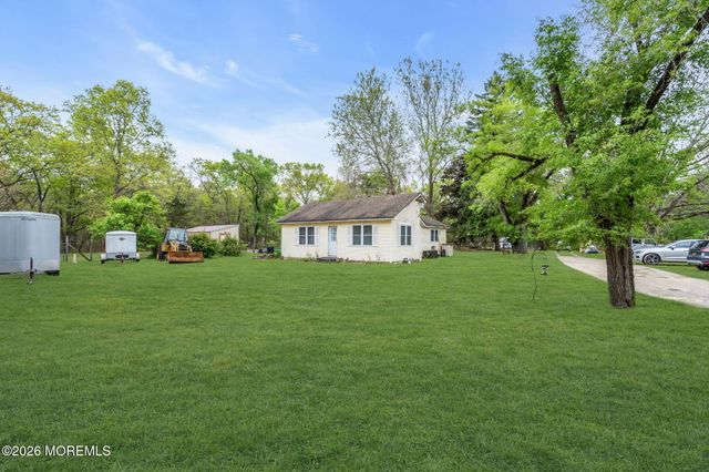 3707 North Road, Manchester, NJ 08759