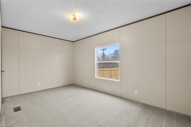 1117 Bald Hill Loop, Madison, NC 27025