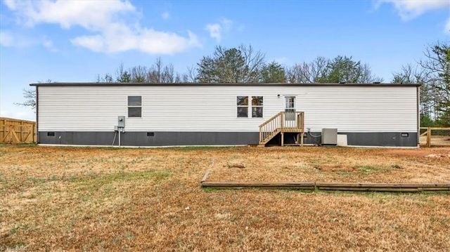 1117 Bald Hill Loop, Madison, NC 27025