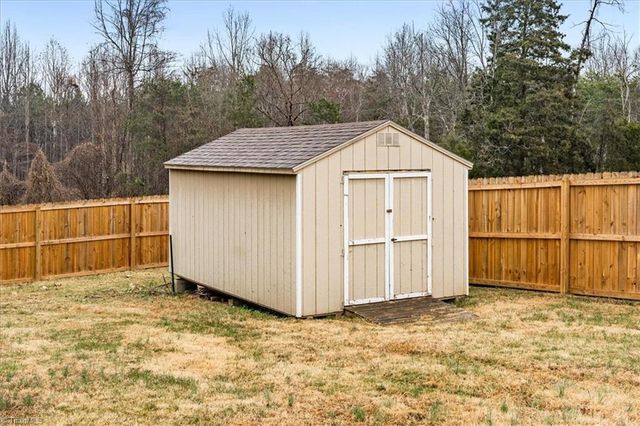 1117 Bald Hill Loop, Madison, NC 27025