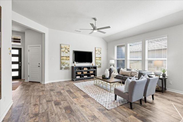 158 Paul Pena DR, San Marcos, TX 78666