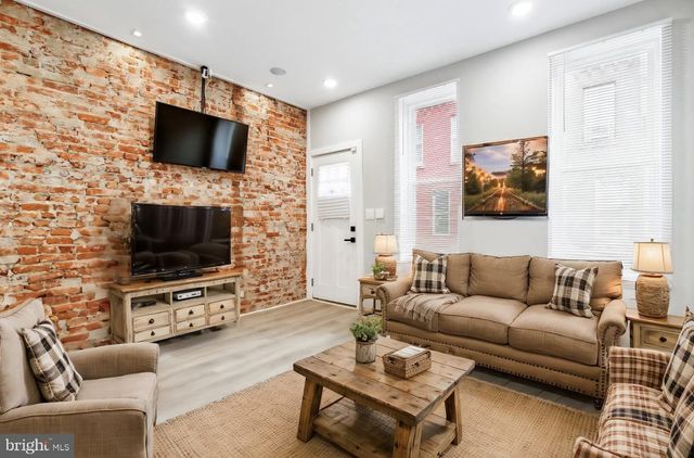 1862 N MARSTON ST, Philadelphia, PA 19121
