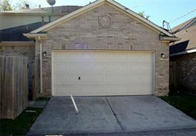 4639 Cashel Circle, Houston, TX 77069