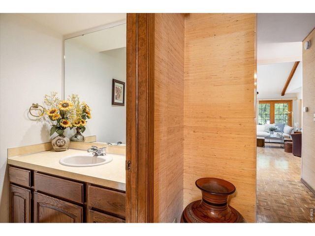 4936 Clubhouse Cir, Boulder, CO 80301