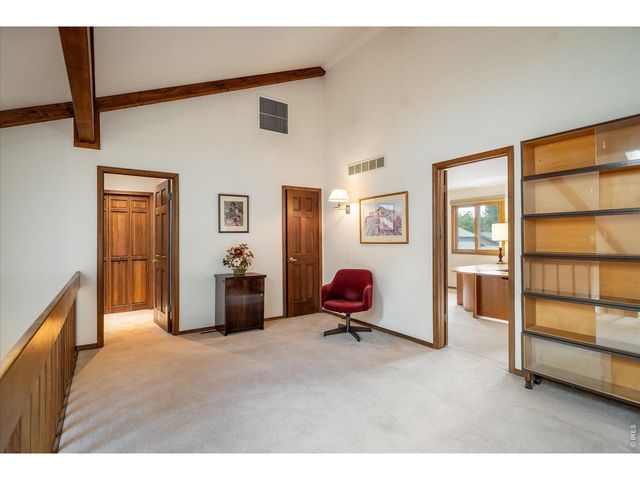 4936 Clubhouse Cir, Boulder, CO 80301